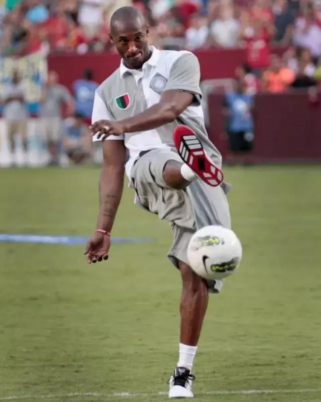 此次未入选巴西队身价前10：拉菲尼亚、萨维尼奥、马丁内利在列（本期未被巴西队征召的身价TOP10：拉菲尼亚、萨维尼奥、马丁内利上榜）