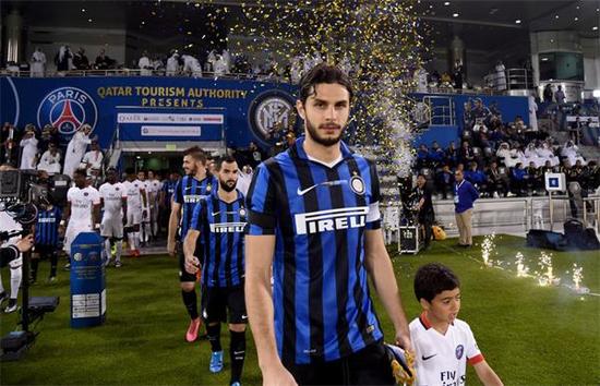 意媒：尤文冬窗很难签下贝尔纳韦，其3千万身价是主要障碍（意媒：尤文冬窗求购贝尔纳韦受阻，3000万身价成最大障碍）