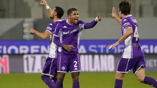 中超16队平均投入不足2亿，中足联节流难救联赛，专家呼吁多渠道开源（中超16队平均投入未达2亿，中足联仅靠节流难救市，专家建议拓展多元收入渠道）